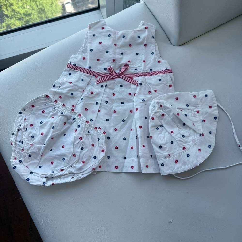 Baby kid set Dress + pants + hat 9/12 months Jacadi sleeveless white